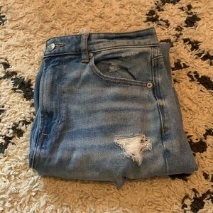 American Eagle Mom Jeans